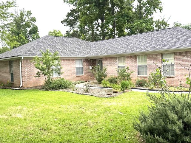 10323 W Lakeshore Dr, Tyler, TX 75709