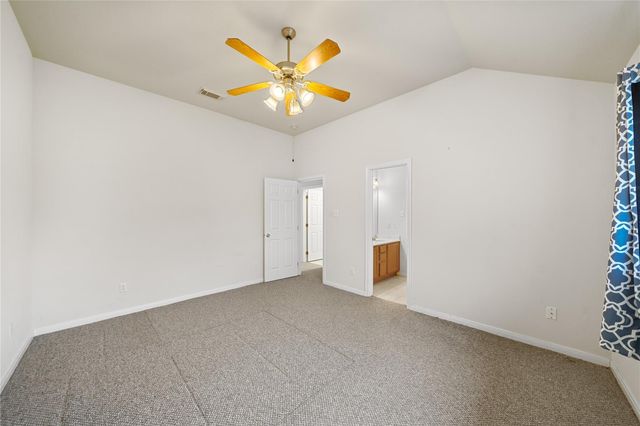 1140 Thomas Drive, Angleton, TX 77515