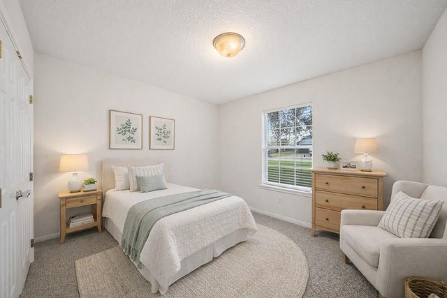 1140 Thomas Drive, Angleton, TX 77515