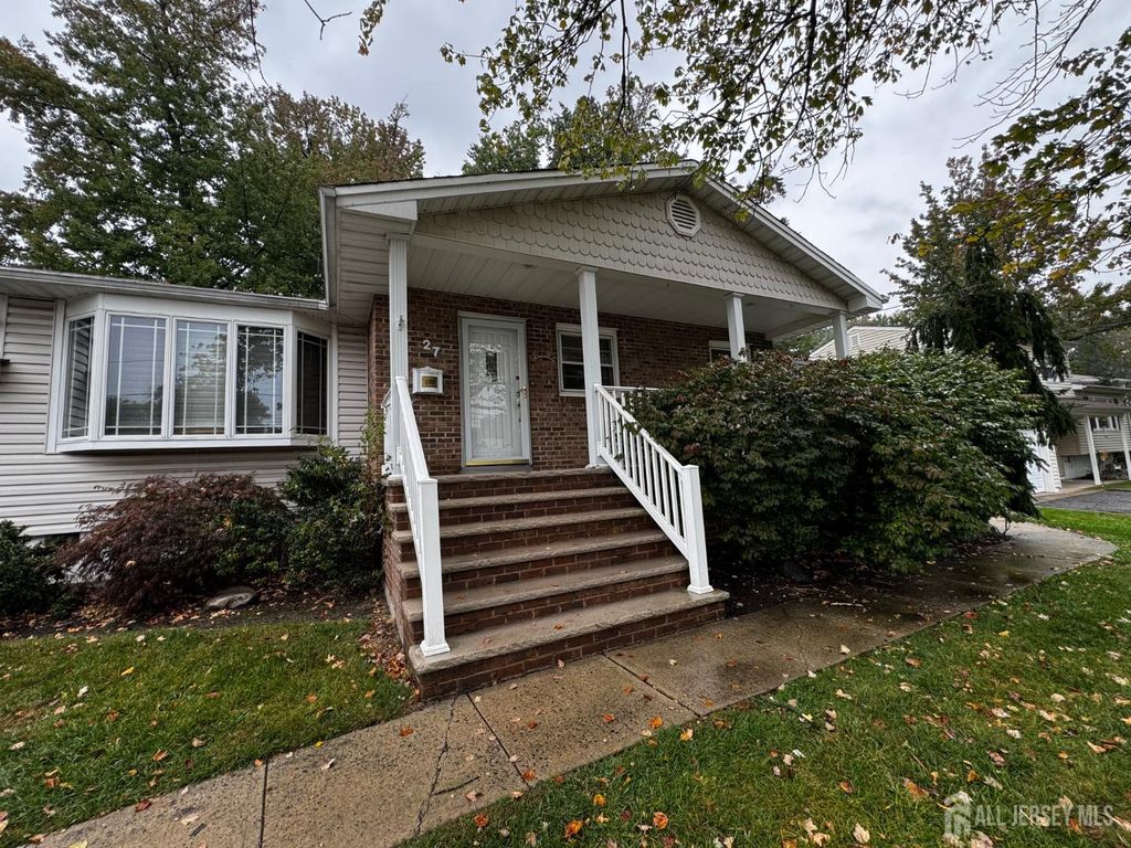 27 Frieda Lane, Colonia, NJ 07067