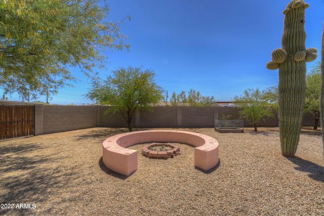 35714 N 7th Avenue, Phoenix, AZ 85086