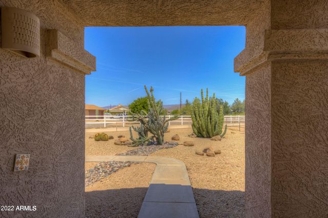 35714 N 7th Avenue, Phoenix, AZ 85086