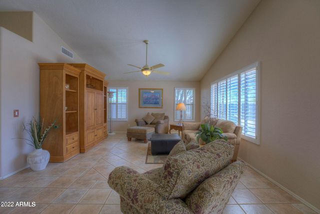 35714 N 7th Avenue, Phoenix, AZ 85086