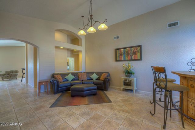 35714 N 7th Avenue, Phoenix, AZ 85086