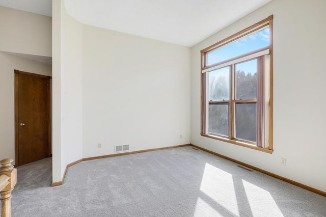 3721 Windtree Drive, Eagan, MN 55123