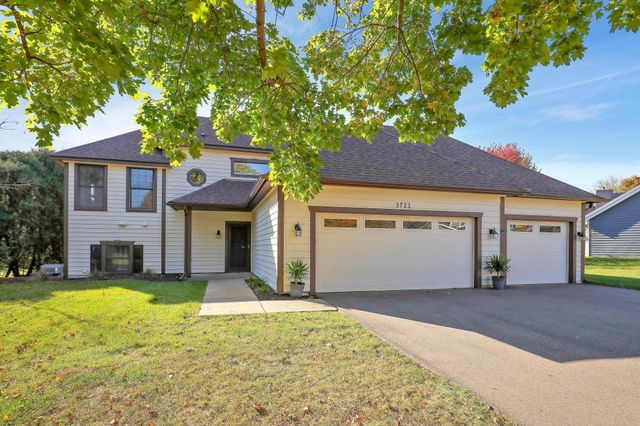 3721 Windtree Drive, Eagan, MN 55123