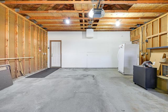 3721 Windtree Drive, Eagan, MN 55123