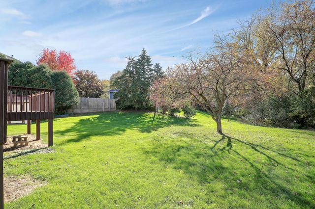 3721 Windtree Drive, Eagan, MN 55123