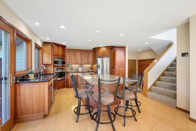 3721 Windtree Drive, Eagan, MN 55123