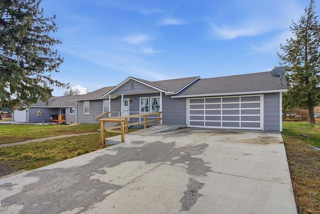 295 SW Railroad Ave, Creston, WA 99117
