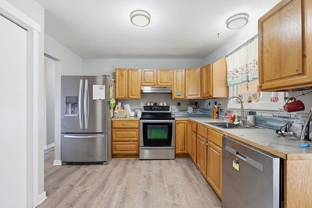 295 SW Railroad Ave, Creston, WA 99117