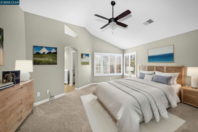 5233 Boulder Ct, Concord, CA 94521