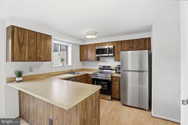 14415 PEBBLE HILL LN, North Potomac, MD 20878