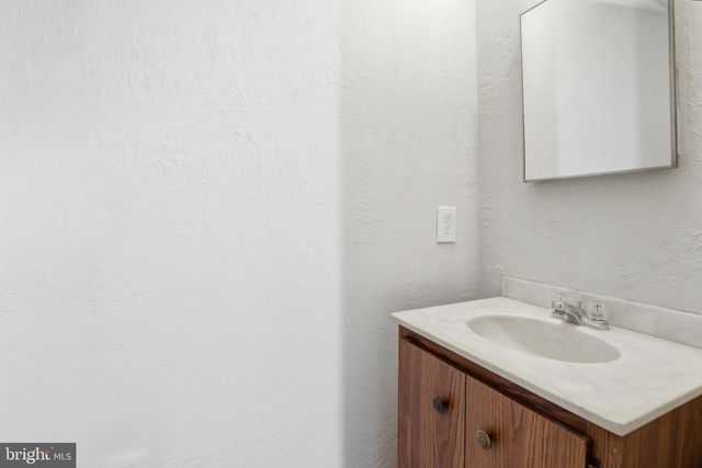 14415 PEBBLE HILL LN, North Potomac, MD 20878