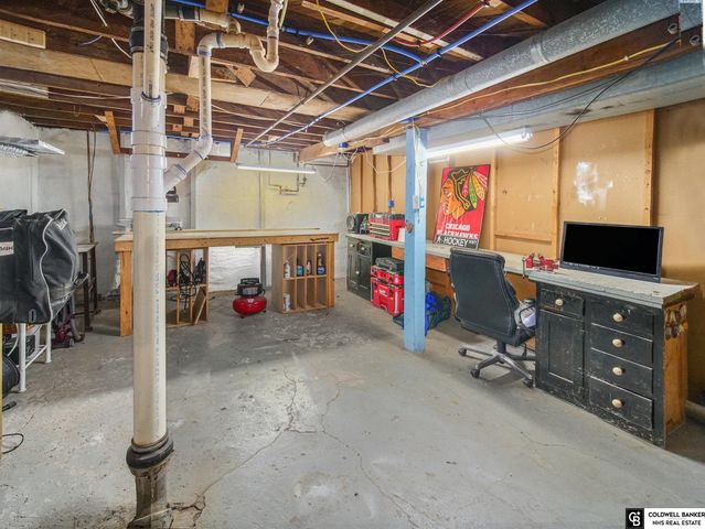 1934 Park Avenue, Lincoln, NE 68502