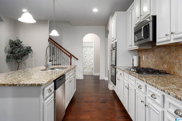42 WATERFORD PLACE, Trussville, AL 35173