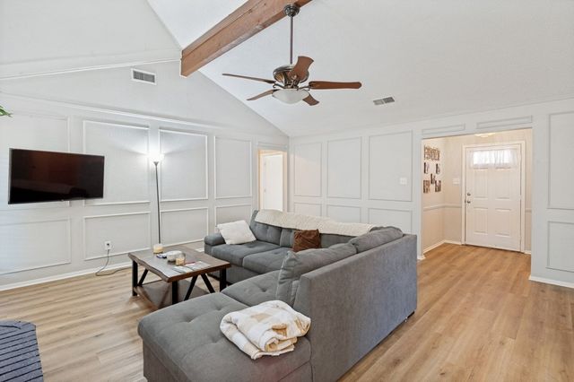 7100 Windhaven Road, North Richland Hills, TX 76182