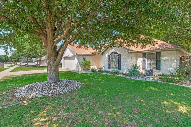 7100 Windhaven Road, North Richland Hills, TX 76182