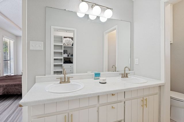7100 Windhaven Road, North Richland Hills, TX 76182