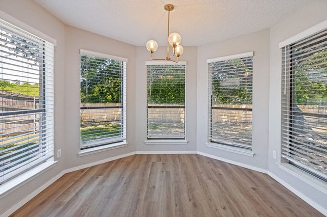 7100 Windhaven Road, North Richland Hills, TX 76182