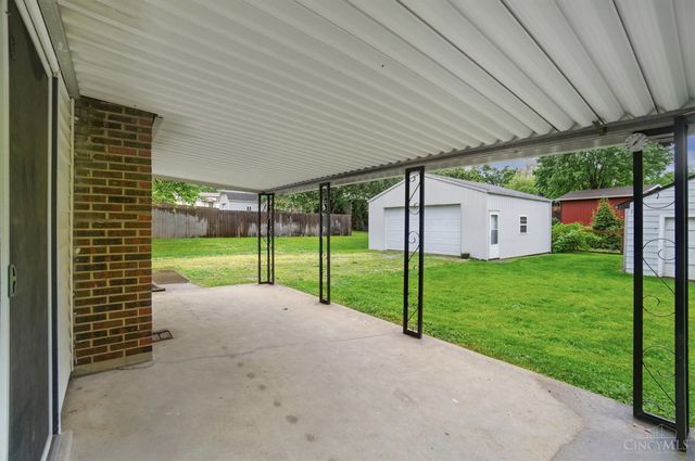 6473 Hendrickson Road, Middletown, OH 45044