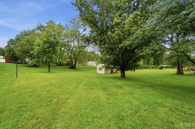 6473 Hendrickson Road, Middletown, OH 45044