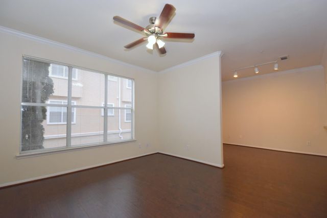12707 Boheme Drive 1305, Houston, TX 77024