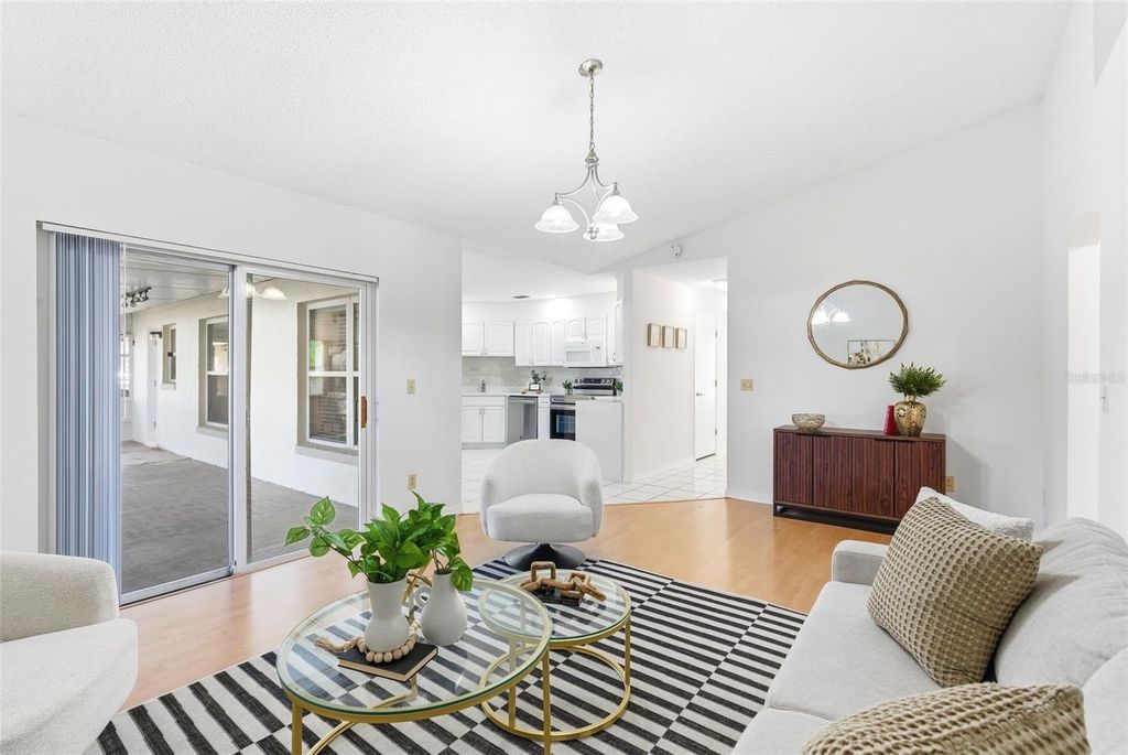 Image 23 of property listing at 935 AMY RIDGE COURT, Kissimmee, FL 34747