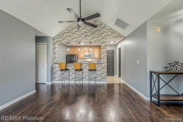 4004 Cornerstone Drive, Canton, MI 48188