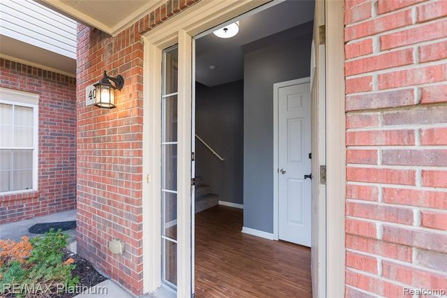4004 Cornerstone Drive, Canton, MI 48188