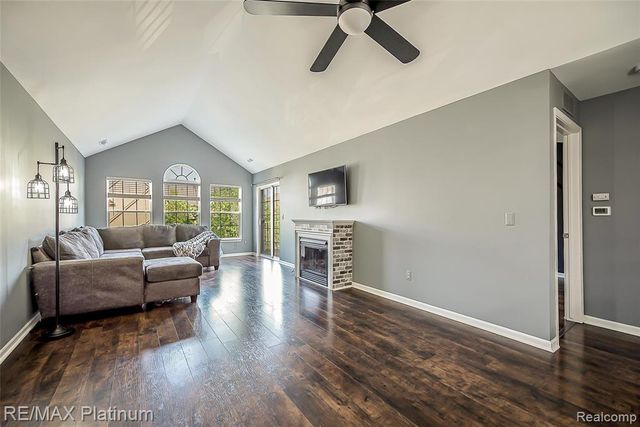 4004 Cornerstone Drive, Canton, MI 48188