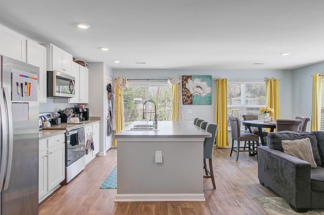 124 Gaura Lane, Summerville, SC 29483