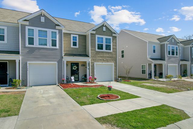 124 Gaura Lane, Summerville, SC 29483
