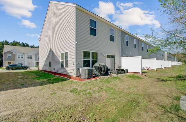 124 Gaura Lane, Summerville, SC 29483