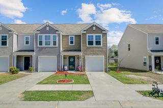 124 Gaura Lane, Summerville, SC 29483