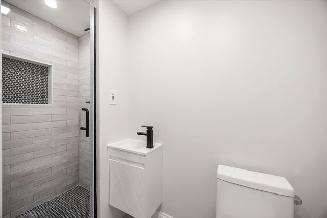 4 Mead Street Ct 0, Boston, MA 02129