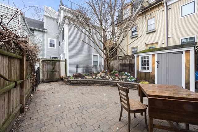 4 Mead Street Ct 0, Boston, MA 02129