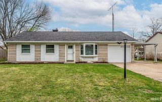 621 S Village Drive, Bloomington, IN 47403