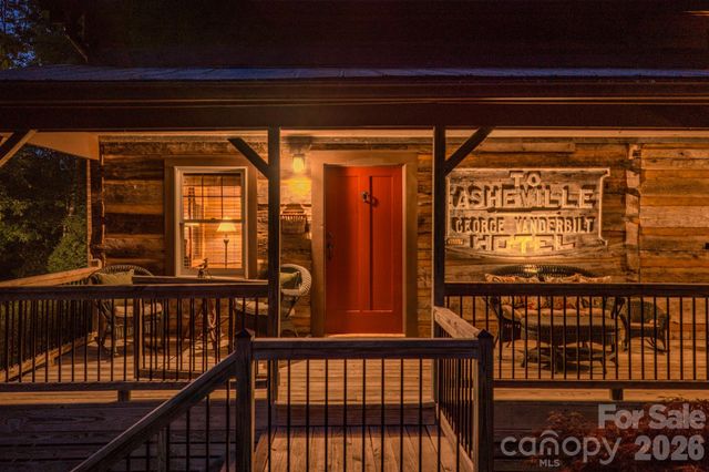 75 Old Gap Creek Road, Fairview, NC 28730