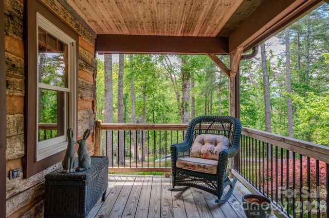 75 Old Gap Creek Road, Fairview, NC 28730