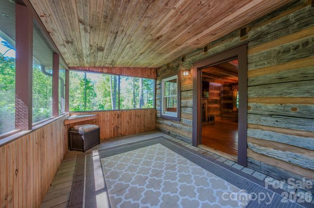 75 Old Gap Creek Road, Fairview, NC 28730