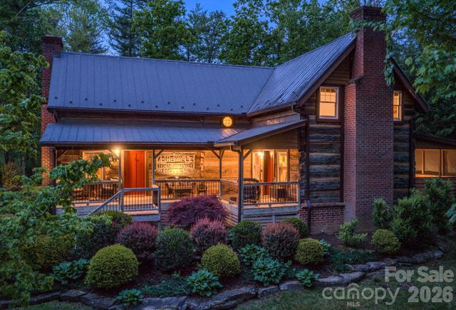 75 Old Gap Creek Road, Fairview, NC 28730