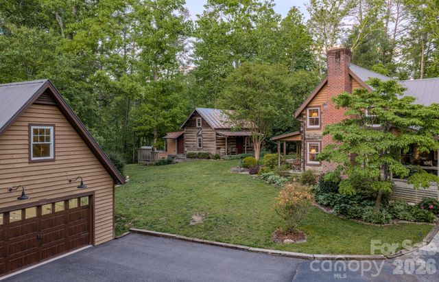 75 Old Gap Creek Road, Fairview, NC 28730