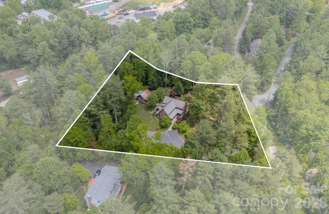 75 Old Gap Creek Road, Fairview, NC 28730