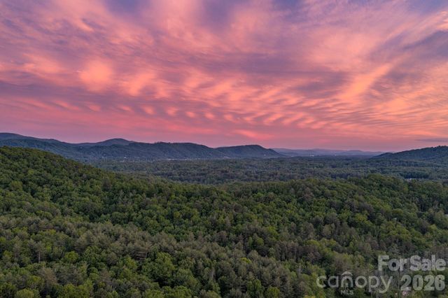 75 Old Gap Creek Road, Fairview, NC 28730