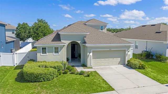 3261 BETHPAGE LOOP, Mount Dora, FL 32757