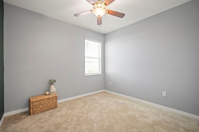 3261 BETHPAGE LOOP, Mount Dora, FL 32757