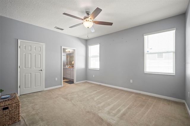 3261 BETHPAGE LOOP, Mount Dora, FL 32757