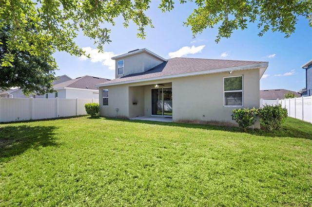 3261 BETHPAGE LOOP, Mount Dora, FL 32757