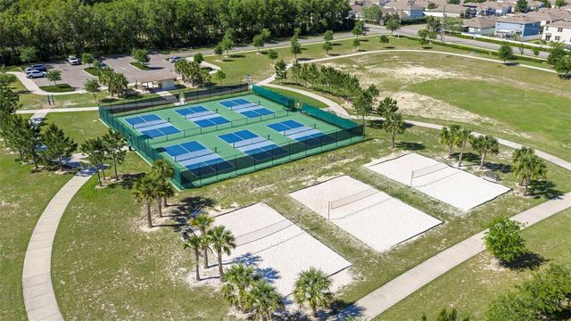 3261 BETHPAGE LOOP, Mount Dora, FL 32757